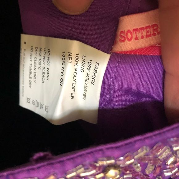 Maggie Sottero purple with crystal accents laces for fugue flattery Prom size 6 - Picture 7 of 8